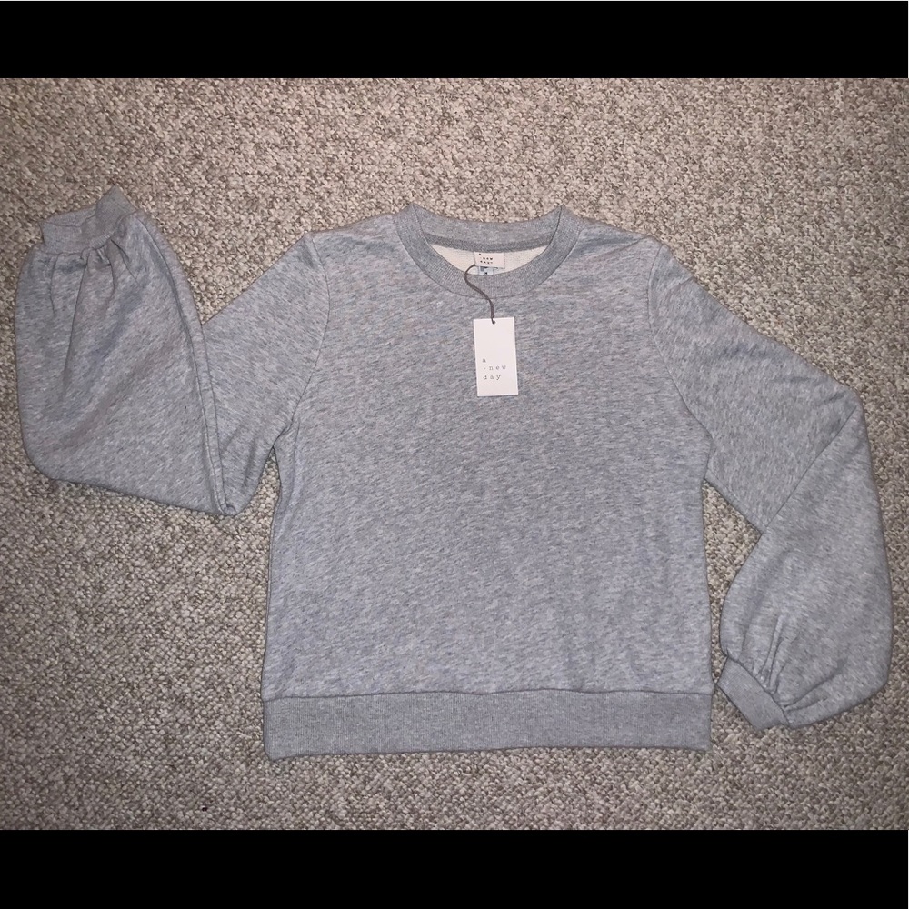 NWT Bell Sleeve Sweater